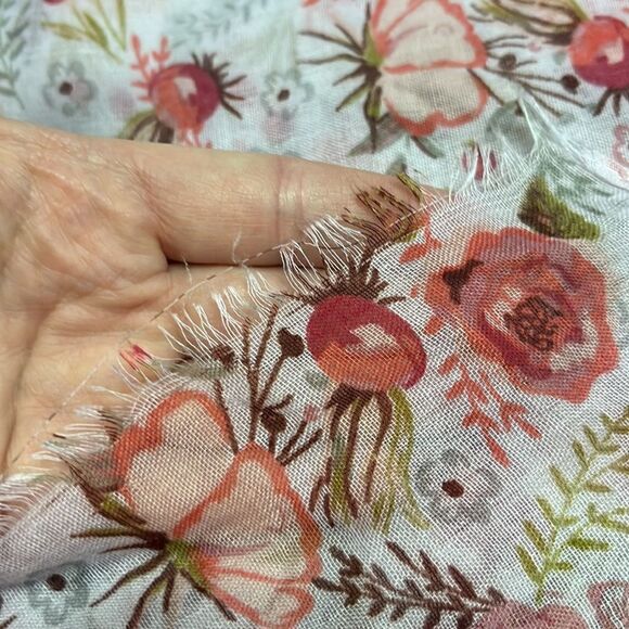 Marcus Adler New York Floral Large White Fashion Scarf with Frayed Edges- OS - Picture 12 of 14